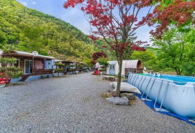 Gapyeong Petit Cabin Pension