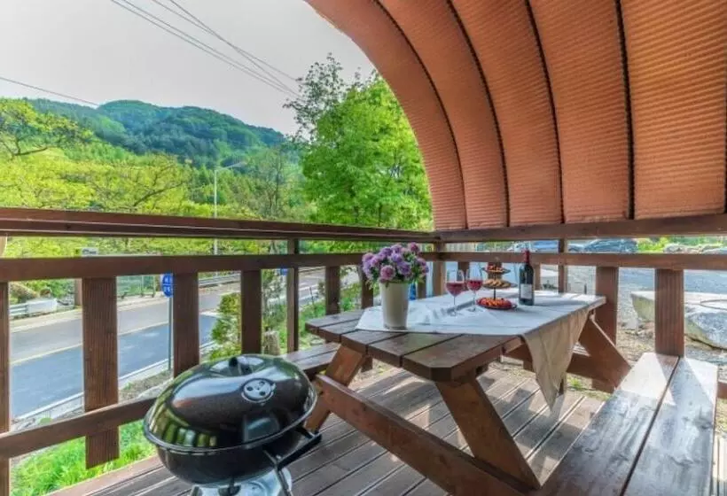 Gapyeong Petit Cabin Pension
