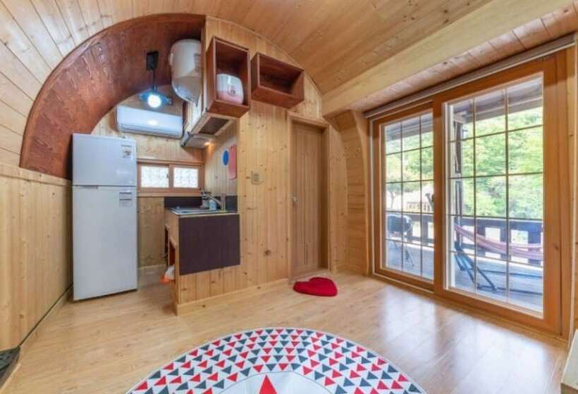 Gapyeong Petit Cabin Pension