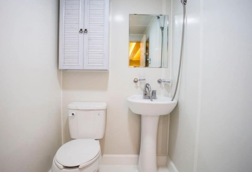 Goseong Hello Sea Caravan Pension