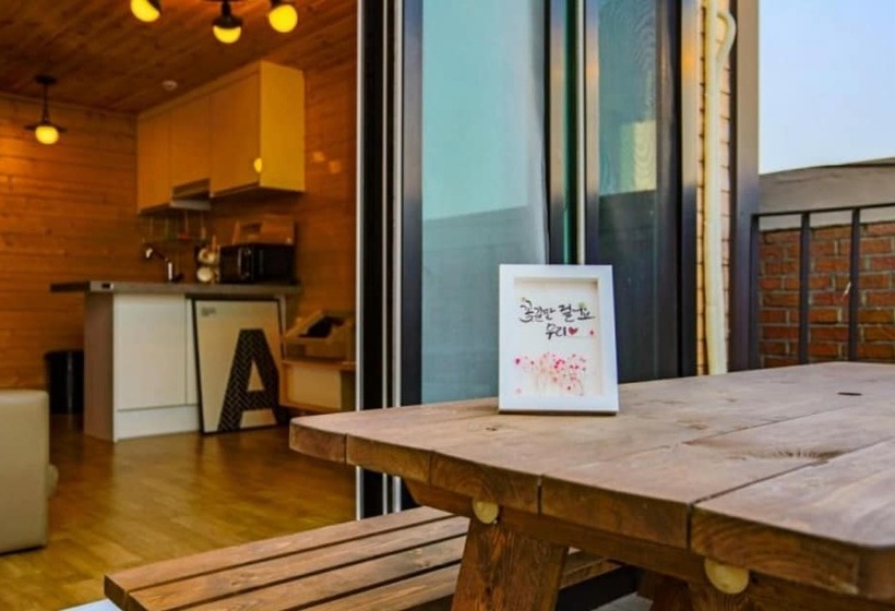 Goseong Hello Sea Caravan Pension