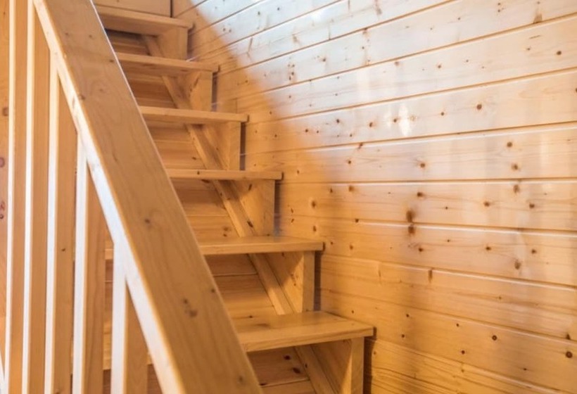 Goseong Hello Sea Caravan Pension