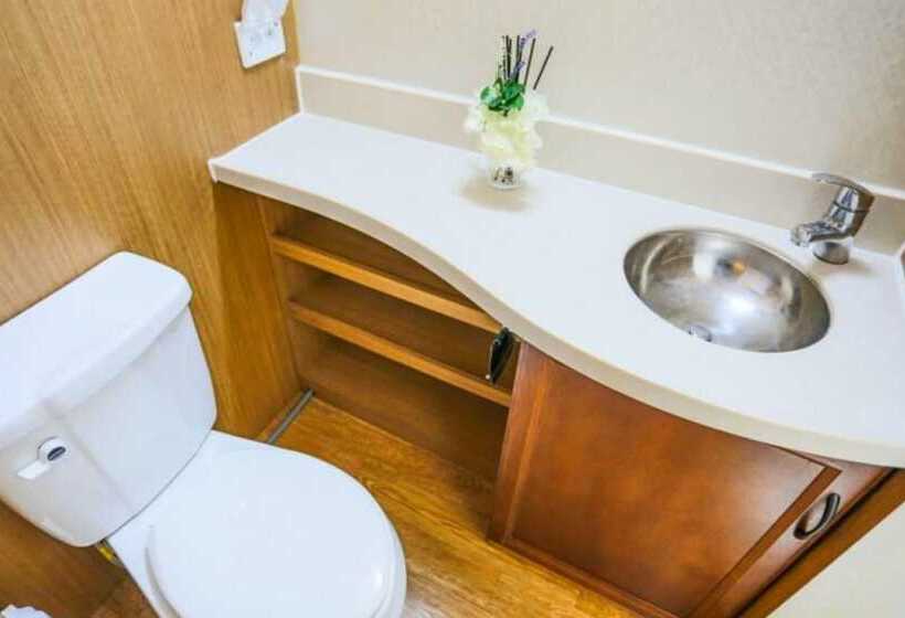 Goseong Hello Sea Caravan Pension