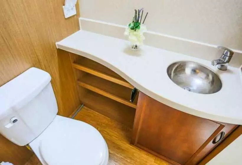 Goseong Hello Sea Caravan Pension