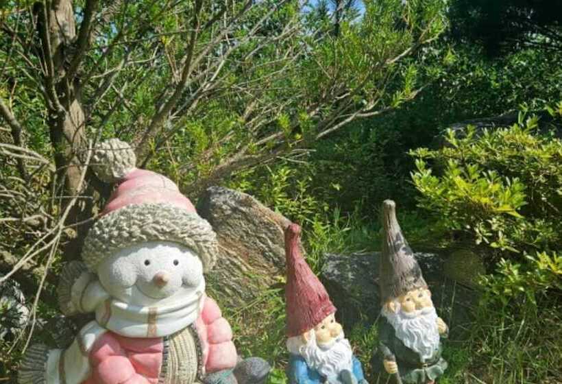 Goseong Rozelle Pension