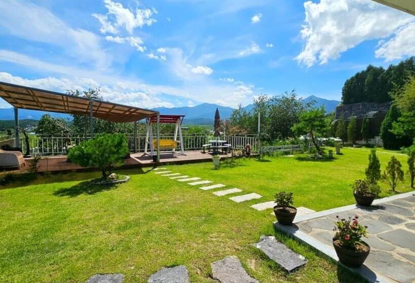 Goseong Rozelle Pension