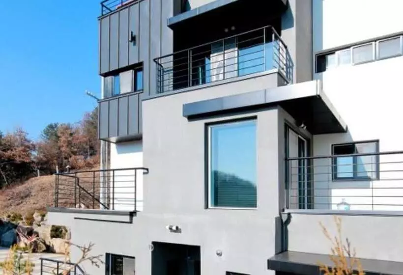 Gwangju K401 Pension