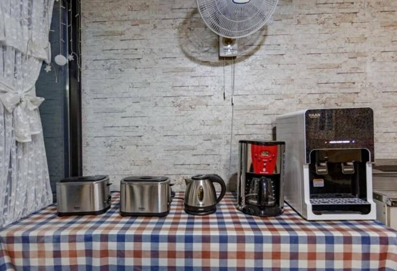 Gyeongju M And K Pool Villa Pension