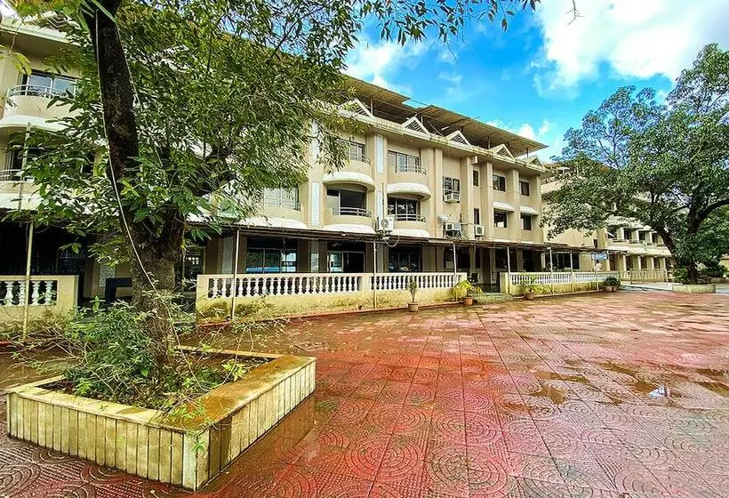 Hotelli Aron Resort Lonavala Near Old Mumbai Pune Highway