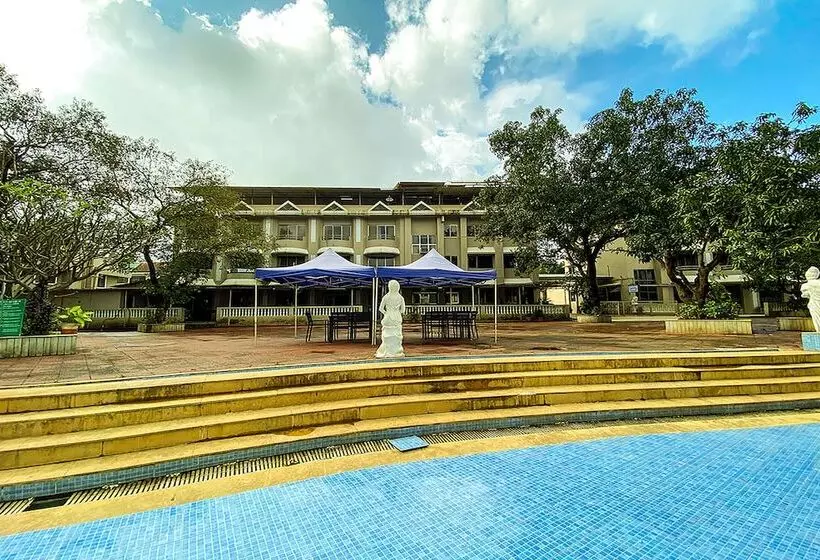 Hotelli Aron Resort Lonavala Near Old Mumbai Pune Highway