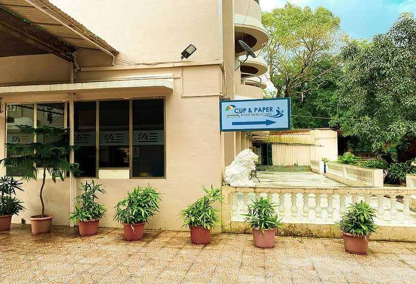 호텔 Aron Resort Lonavala Near Old Mumbai Pune Highway