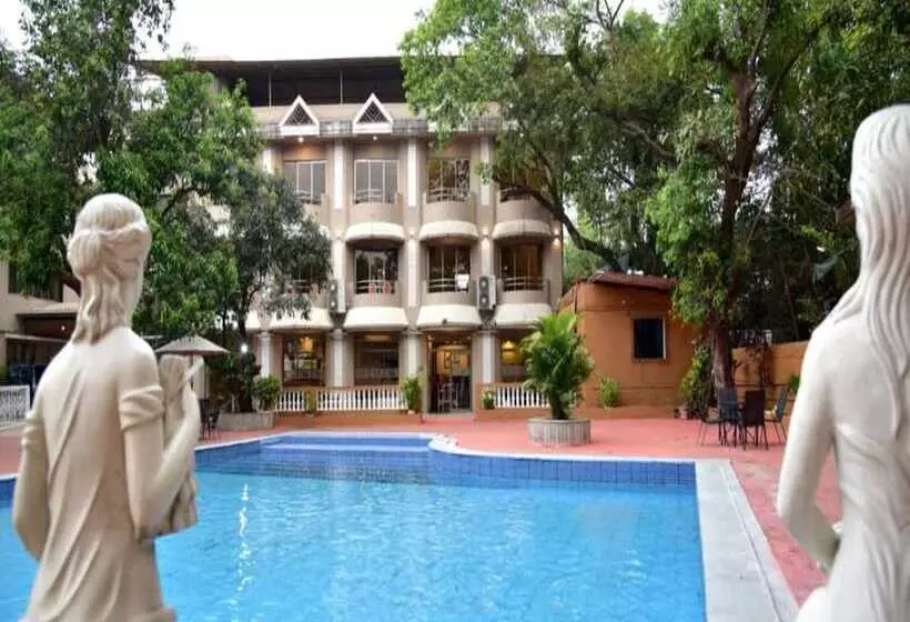 Hotelli Aron Resort Lonavala Near Old Mumbai Pune Highway