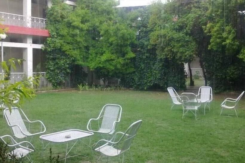 בית מלון כפרי Bloom Star