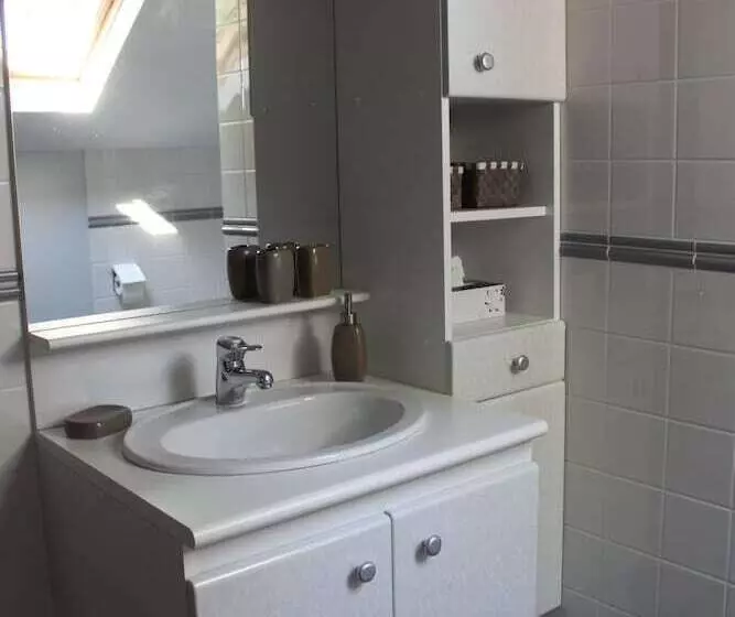 Hotelli Chambres Dhôtes Au Château De Vernières