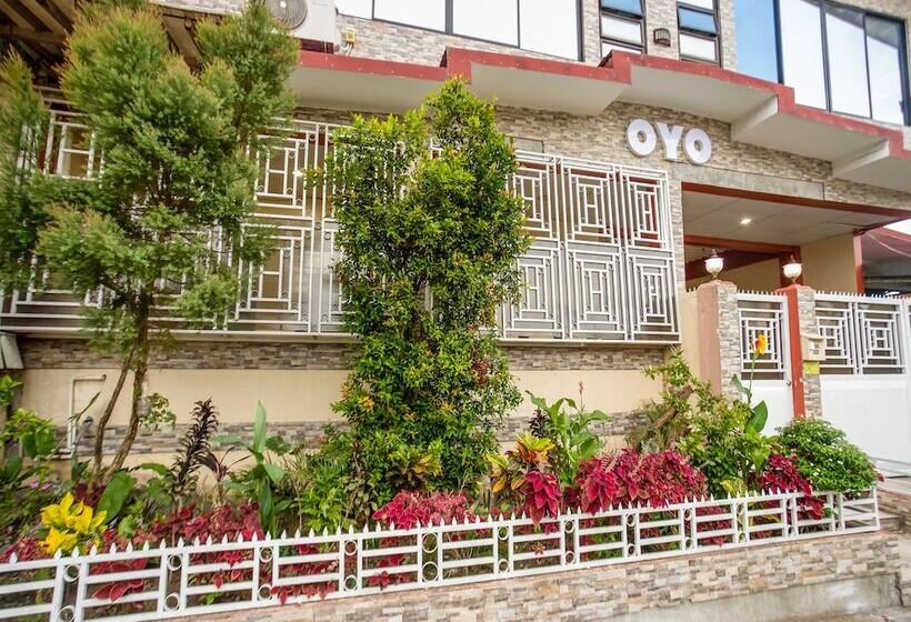 בית מלון כפרי Oyo 805 La Belladoza