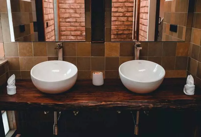 Hotelli Wagoba Eco Lodge