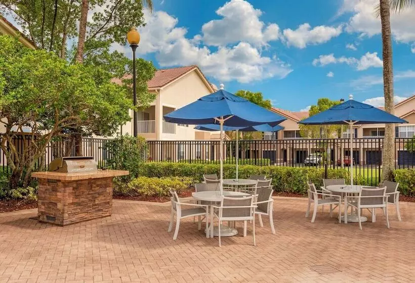 Kasa Wellington South Florida