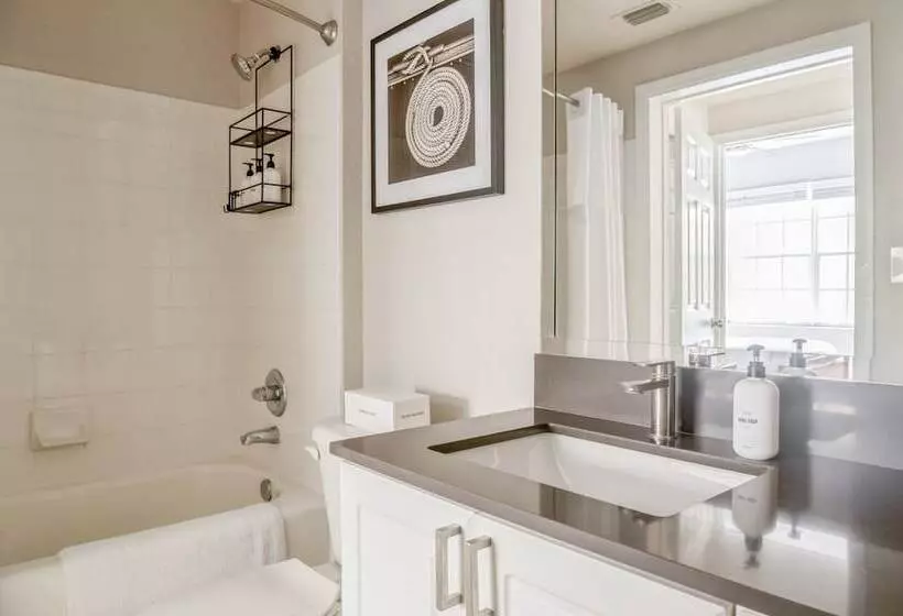 Kasa Wellington South Florida