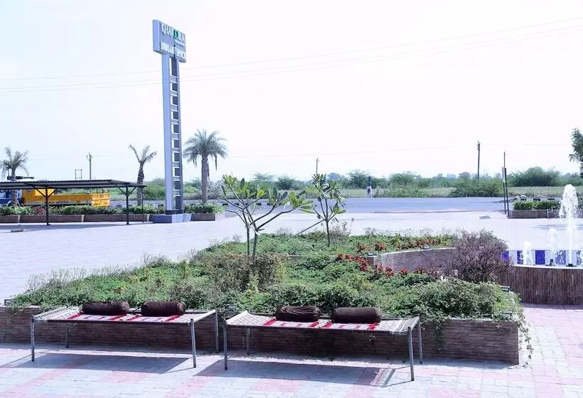 Khajoora Resort By Shrigo Hotels