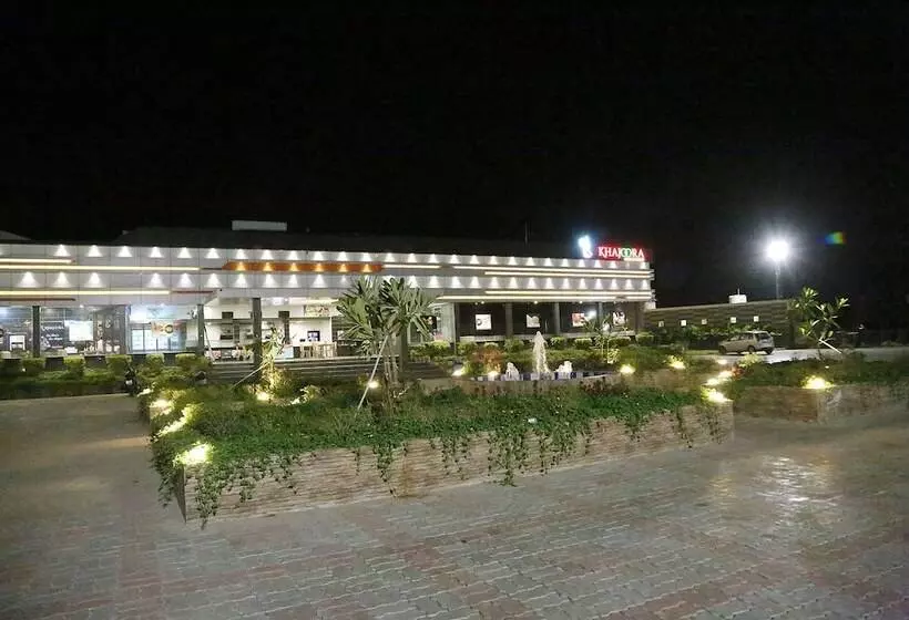 Khajoora Resort By Shrigo Hotels
