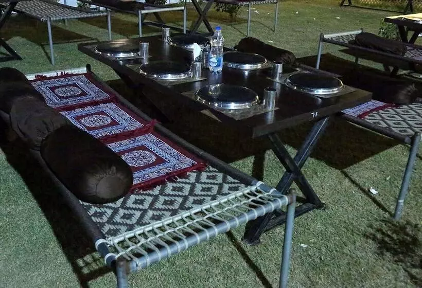 Khajoora Resort By Shrigo Hotels