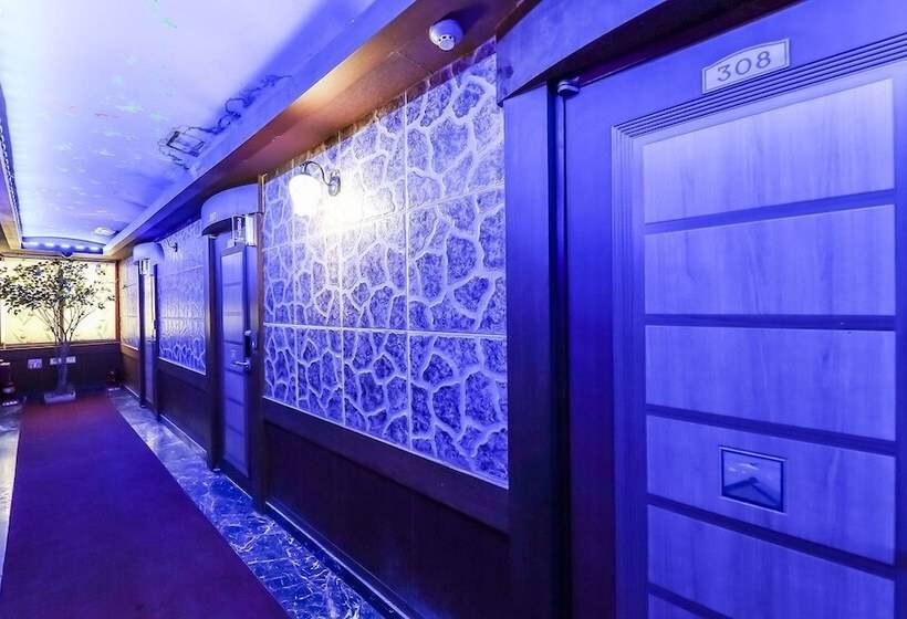 Motel Gongju Buckingham