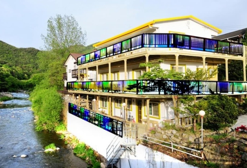 Muju Sannaedl Pension