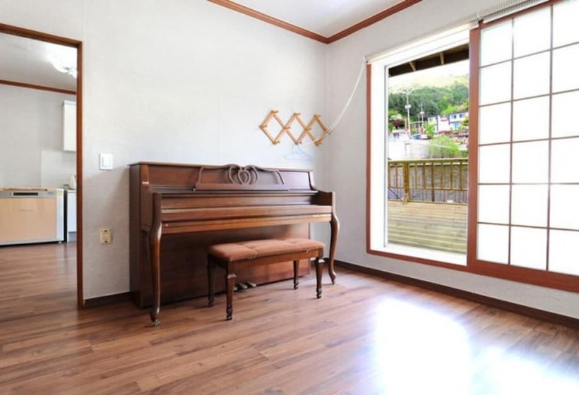 Muju Sannaedl Pension