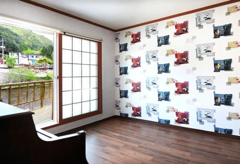 Muju Sannaedl Pension