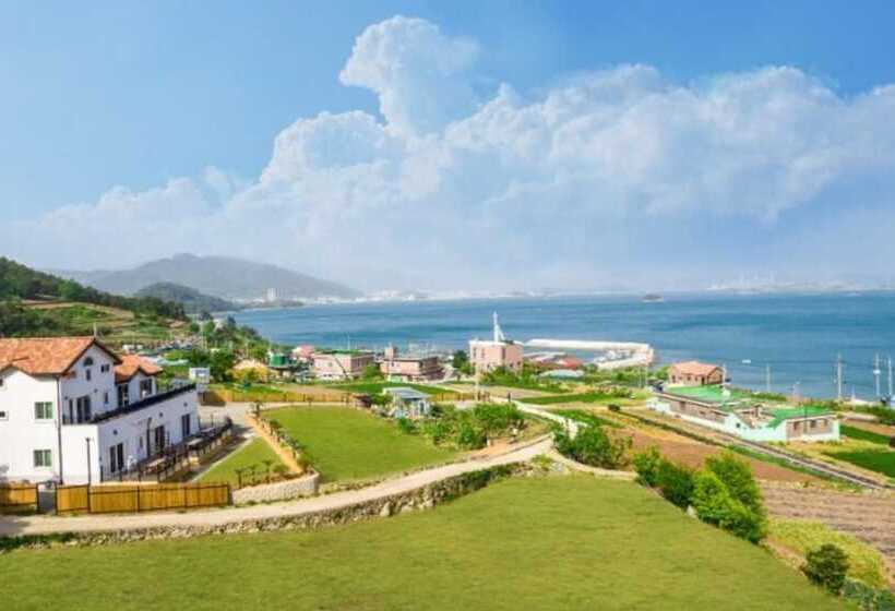 Namhae Areum Pension