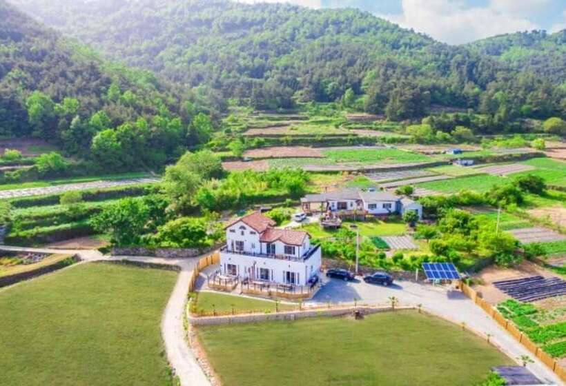 Namhae Areum Pension