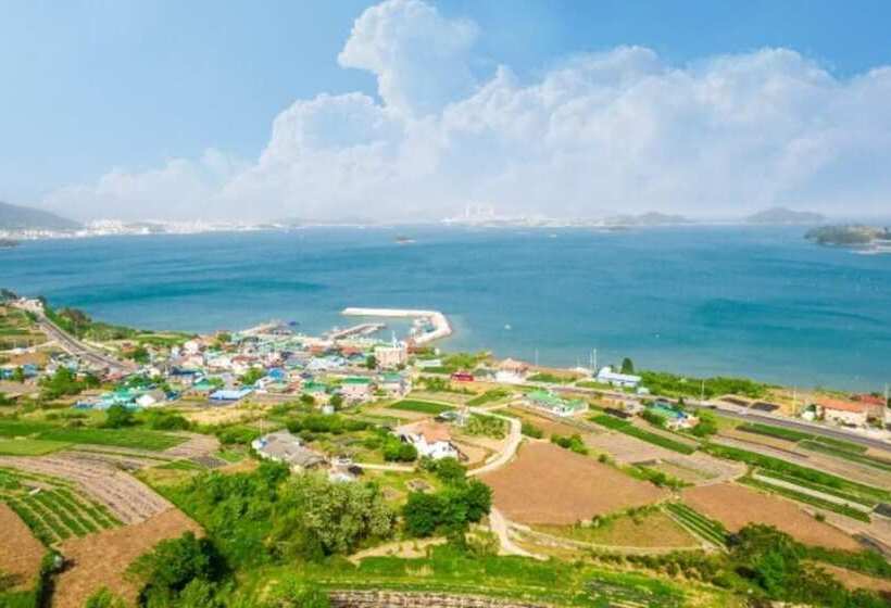 Namhae Areum Pension