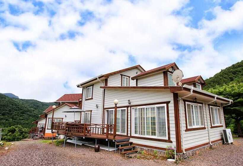 Namhae Baramkkot Pension