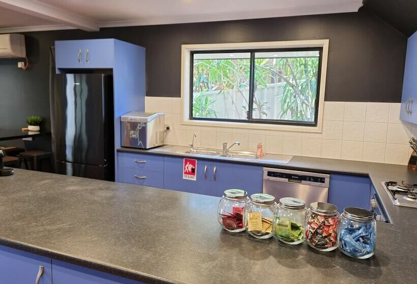 Пансион Blue Wren Lodge Waratah