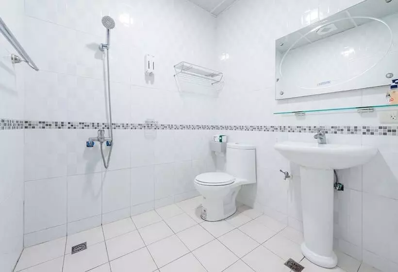 پانسیون Shanzo Ansen Homestay