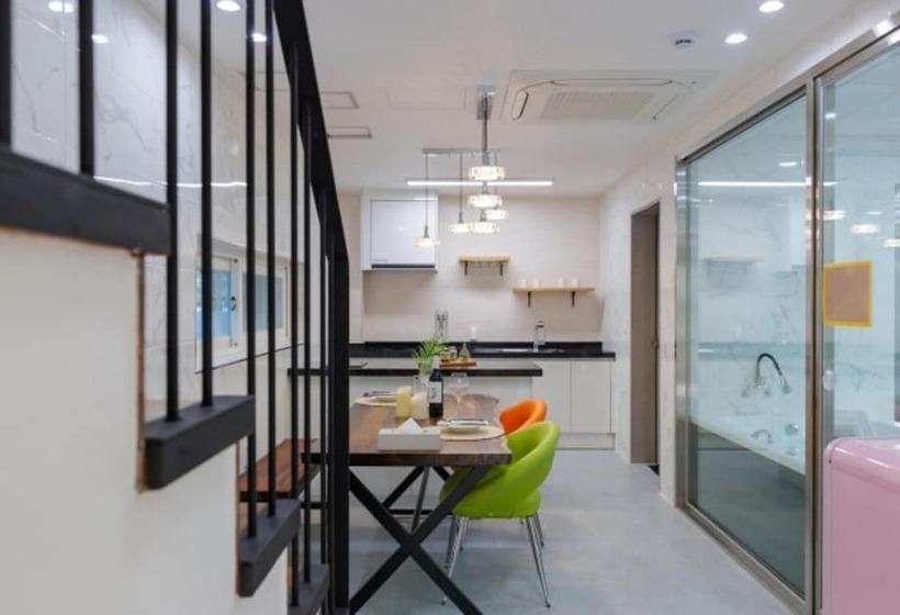 Pensione Wonju Zelkova 480 Pool Villa