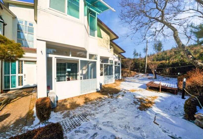 Pyeongchang Sugaseong Pension