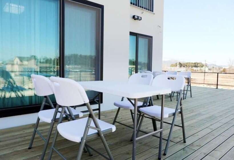 Samcheok Santiago Pension