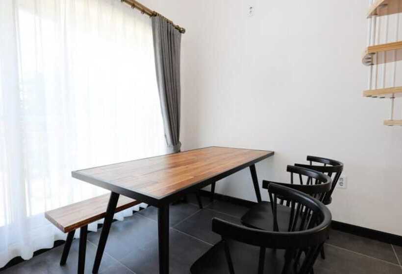 Samcheok Santiago Pension