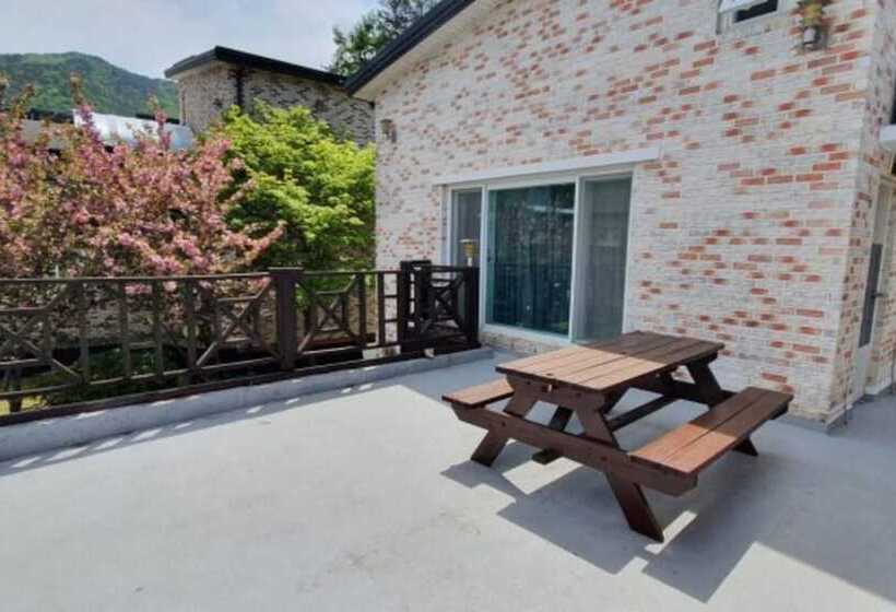 Sokcho Bonita Pension