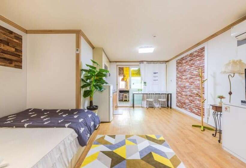 Yongin Pine House Pension