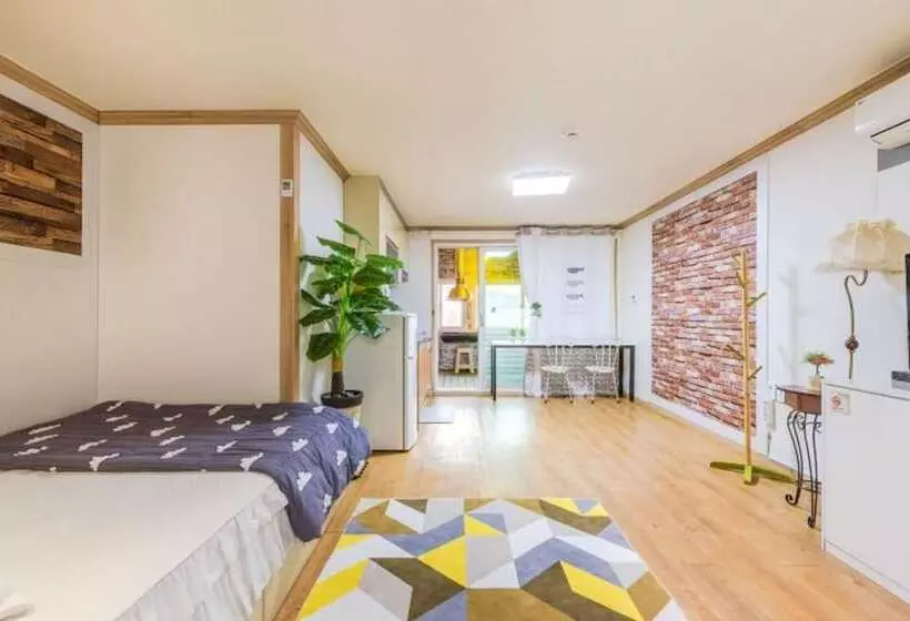 Yongin Pine House Pension