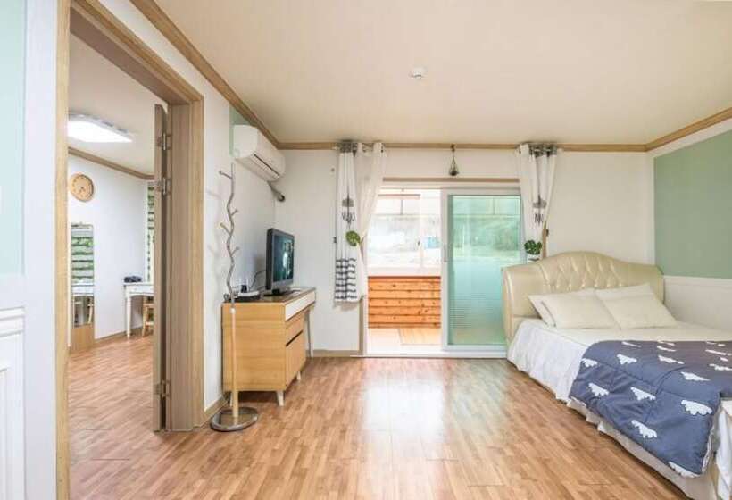 Yongin Pine House Pension
