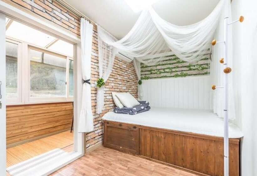 Yongin Pine House Pension