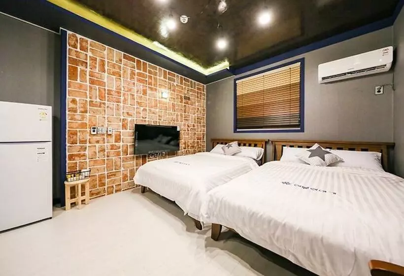 Boryeong Summer Story Pension