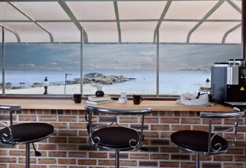 Castles Pebble Beach Pension