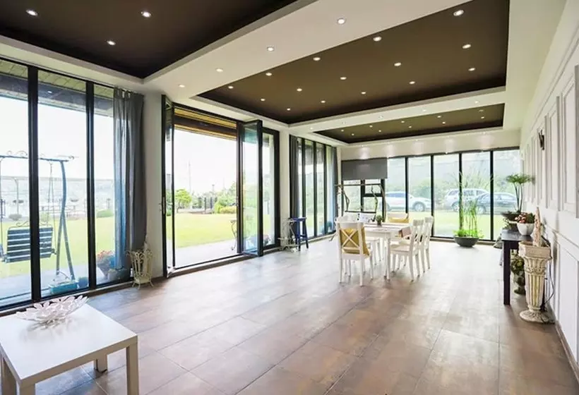 Gapyeong Lake Terrace Pension