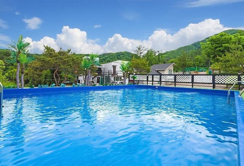 Gapyeong Shiny Pension