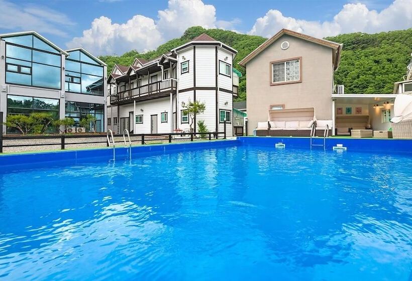 Gapyeong Shiny Pension