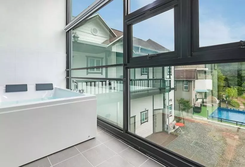 Gapyeong Shiny Pension
